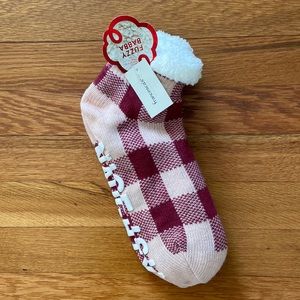 NWT Francesca’s Slipper Socks. Shoe Size 4-10
